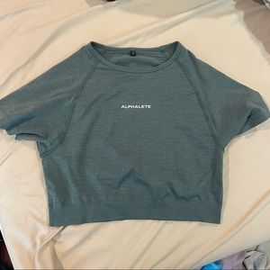 Alphalete Amplify Crop top size medium
